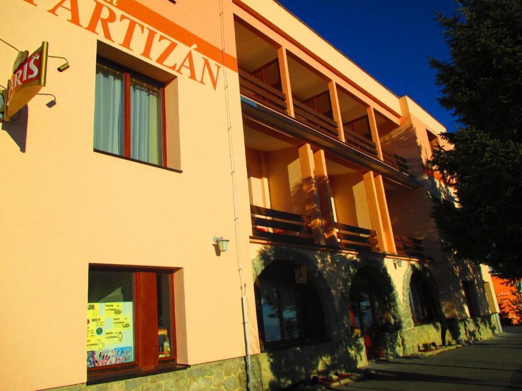 Partizan Penzión pre hostí *